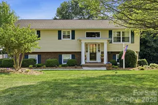 2340 24th Ave NE, Hickory, NC 28601 - Photo 2