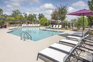 14325 Plantation Park Blvd, Charlotte, NC 28277 - Photo 2