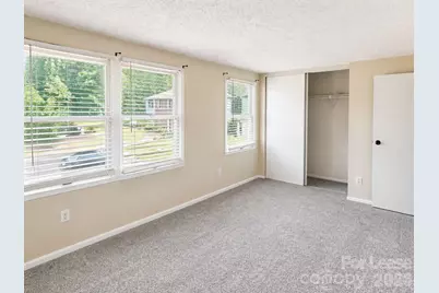 9456 Lexington Circle #D, Charlotte, NC 28213 - Photo 8