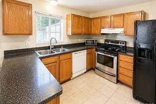 9456 Lexington Cir, Charlotte, NC 28213 - Photo 4