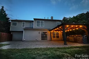 9213 Chastain Walk Dr, Charlotte, NC 28216 - Photo 46
