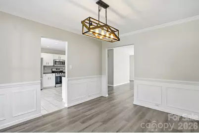 9213 Chastain Walk Drive, Charlotte, NC 28216 - Photo 8