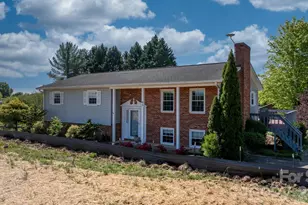 65 Pinewood Rd, Granite Falls, NC 28630 - Photo 6