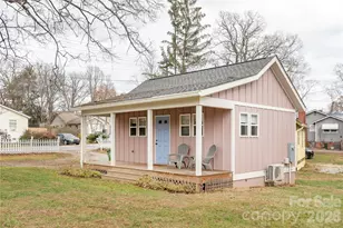 606 Ray Ave, Hendersonville, NC 28792 - Photo 2