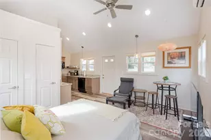 606 Ray Ave, Hendersonville, NC 28792 - Photo 4