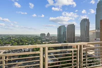 333 W Trade Street #2200, Charlotte, NC 28202 - Photo 2