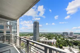 333 W Trade St, Charlotte, NC 28202 - Photo 1