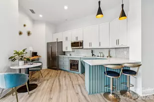 333 W Trade St, Charlotte, NC 28202 - Photo 40
