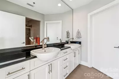 333 W Trade Street #2200, Charlotte, NC 28202 - Photo 20