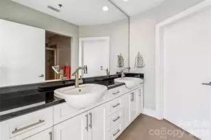 333 W Trade St, Charlotte, NC 28202 - Photo 20