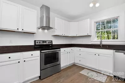 1952 Garibaldi Avenue, Charlotte, NC 28208 - Photo 6