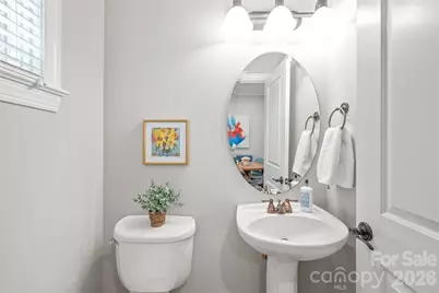 100 N Laurel Avenue #102, Charlotte, NC 28207 - Photo 16