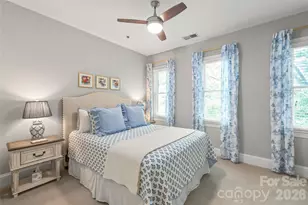 100 N Laurel Ave, Charlotte, NC 28207 - Photo 18