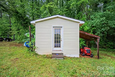 847 E Chestnut Street, Stanley, NC 28164 - Photo 20