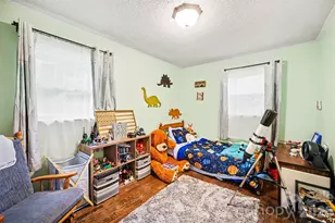 847 E Chestnut St, Stanley, NC 28164 - Photo 16