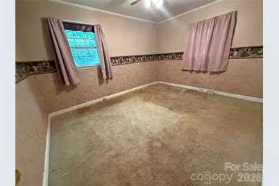 1044 Meadowbrook Lane, Newton, NC 28658 - Photo 12