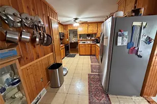 1044 Meadowbrook Ln, Newton, NC 28658 - Photo 8