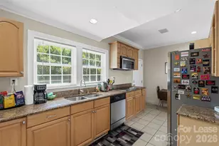 703 S Summit Ave, Charlotte, NC 28208 - Photo 16