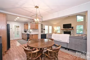 2215 ShadyView Dr, Charlotte, NC 28210 - Photo 12