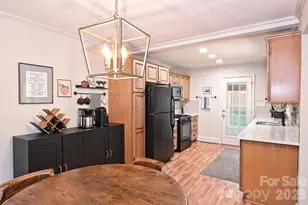 2215 ShadyView Dr, Charlotte, NC 28210 - Photo 10