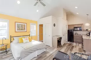 608 Ray Ave, Hendersonville, NC 28792 - Photo 4
