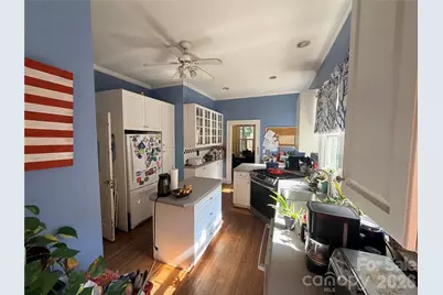 2104 Midwood Place, Charlotte, NC 28205 - Photo 10