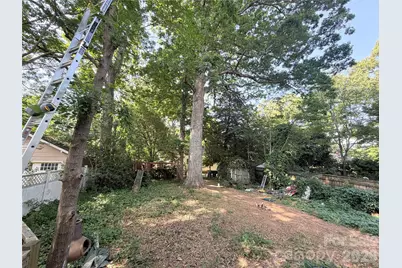 2104 Midwood Place, Charlotte, NC 28205 - Photo 16