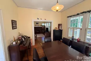 2104 Midwood Pl, Charlotte, NC 28205 - Photo 8