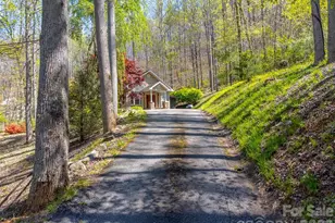 605 Toy Cv Rd, Sylva, NC 28779 - Photo 2
