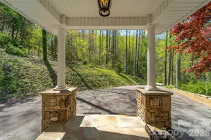 605 Toy Cv Rd, Sylva, NC 28779 - Photo 8