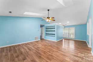 114 Hawks Nest Dr, Fletcher, NC 28732 - Photo 6