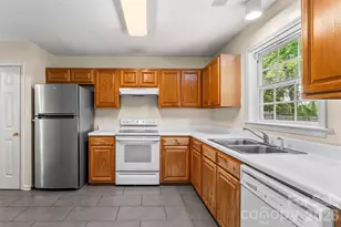 114 Hawks Nest Dr, Fletcher, NC 28732 - Photo 10