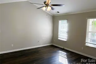 135 Ashmont Dr, Kannapolis, NC 28081 - Photo 4