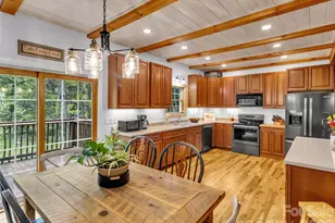 129 Hooper Haven Dr, Waynesville, NC 28786 - Photo 12