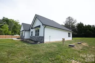 520 Allen Wy, Indian Trail, NC 28079 - Photo 6