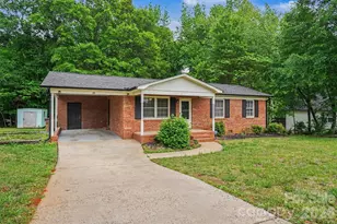 1332 Frederick St, Shelby, NC 28150 - Photo 2