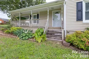 123 E 2nd St, Oakboro, NC 28129 - Photo 4
