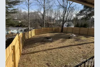 81 Eastview Circle, Asheville, NC 28806 - Photo 4