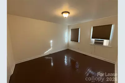 1520 Effingham Road, Charlotte, NC 28208 - Photo 4