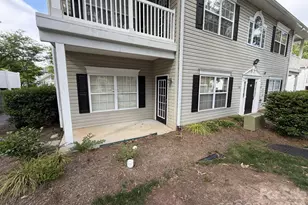21230 Hickory St, Cornelius, NC 28031 - Photo 2