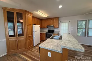 336 Valley Glenn Ct NW, Concord, NC 28027 - Photo 10