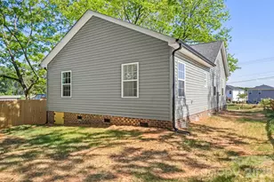 805 Hunter St, York, SC 29745 - Photo 36