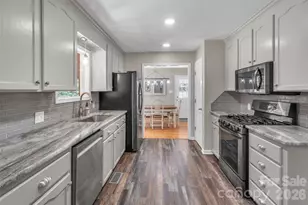 2642 Clubside Dr, Rock Hill, SC 29730 - Photo 6