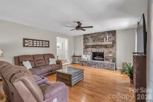 2642 Clubside Dr, Rock Hill, SC 29730 - Photo 2