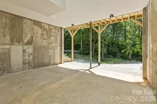113 Caledonia Rd, Asheville, NC 28803 - Photo 24