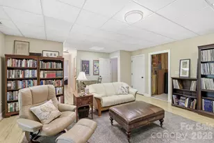 89 Dallas Dr, Hendersonville, NC 28739 - Photo 26