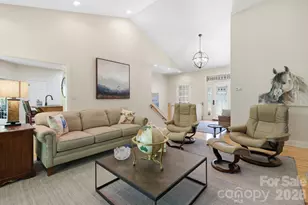 89 Dallas Dr, Hendersonville, NC 28739 - Photo 6