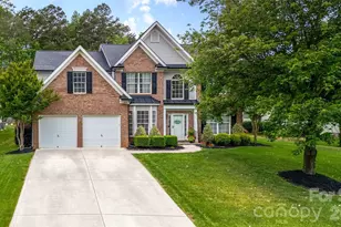 16027 Grafham Cir, Huntersville, NC 28078 - Photo 2