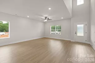 6602 Fairford Dr, Charlotte, NC 28215 - Photo 4