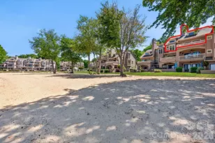 605 Portside Dr, Davidson, NC 28036 - Photo 2